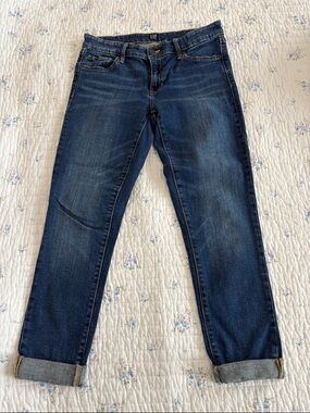 GAP Women's Girlfriend Dark Blue Slim Straight Jeans size 2R